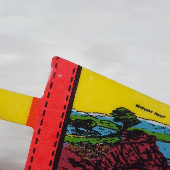 Vtg Travel Souvenir Pennant Monterey California - Picture 7 of 7